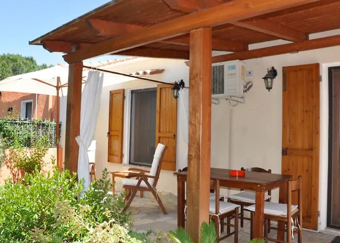 Lubagnu Vacanze- Drei-zimmer-wohnung E By Interhome